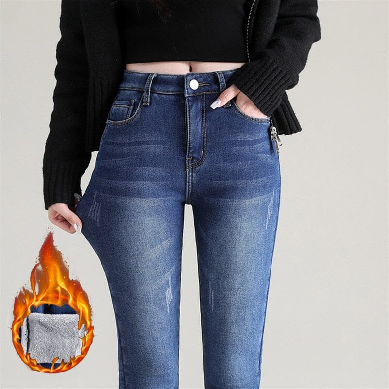 Calça Jeans Peluciada com Elastano Charmosa